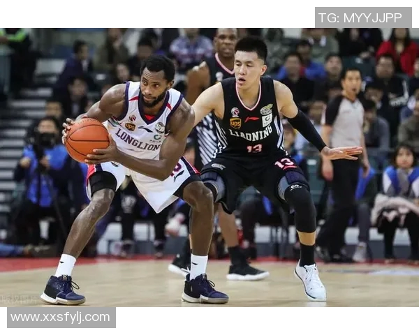 深圳篮球队比赛经验深度对比分析与启示探讨