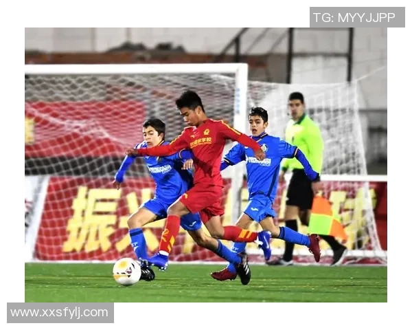 恒励足球助力青少年成长打造未来足球新星的摇篮与平台